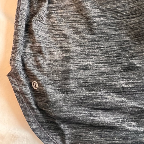 Lululemon tank with built in bra 6 - Picture 2 of 6